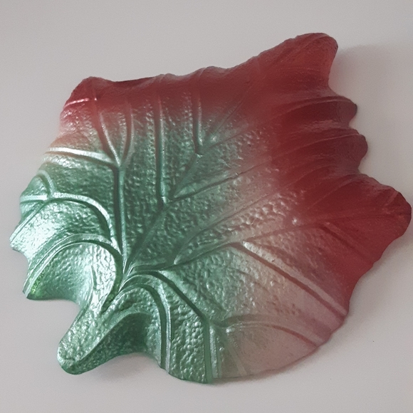 Glass blown Leaf platter/bowl | NEW - Picture 3 of 11